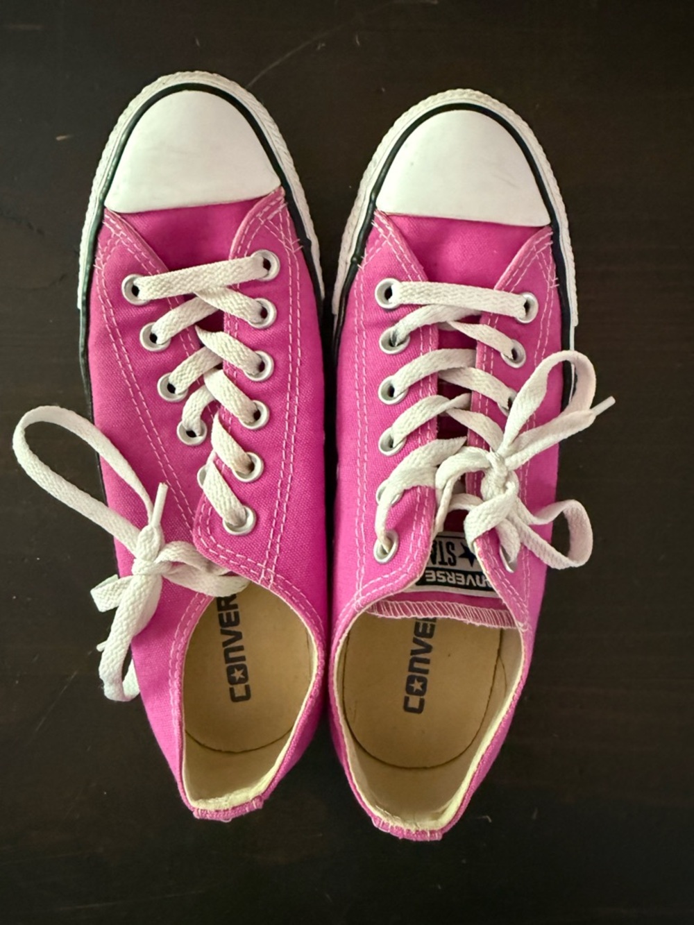 Hot pink converse 7.5 women’s